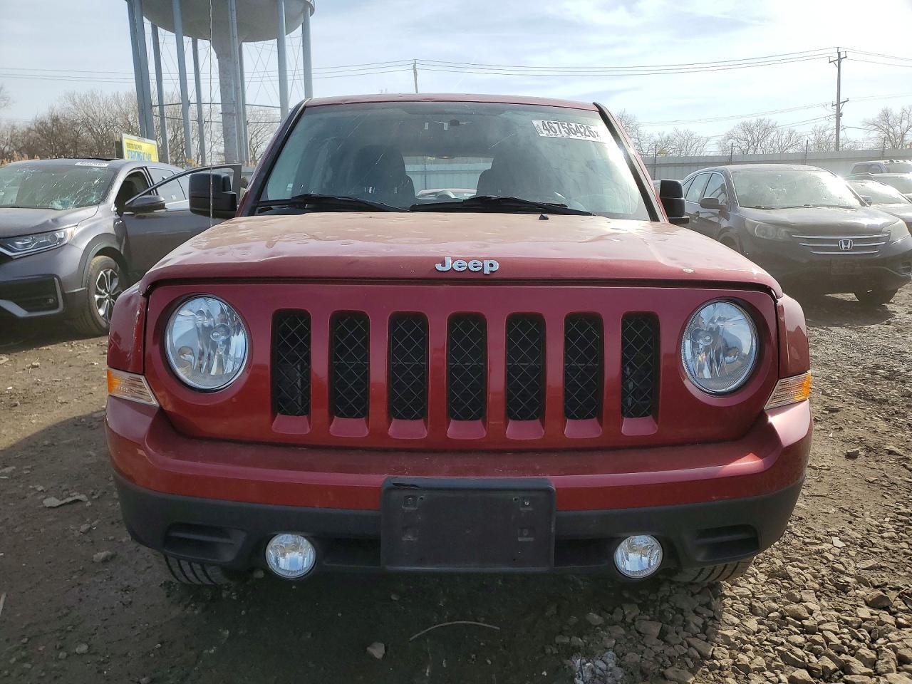 2013 Jeep Patriot Latitude - Фото 5
