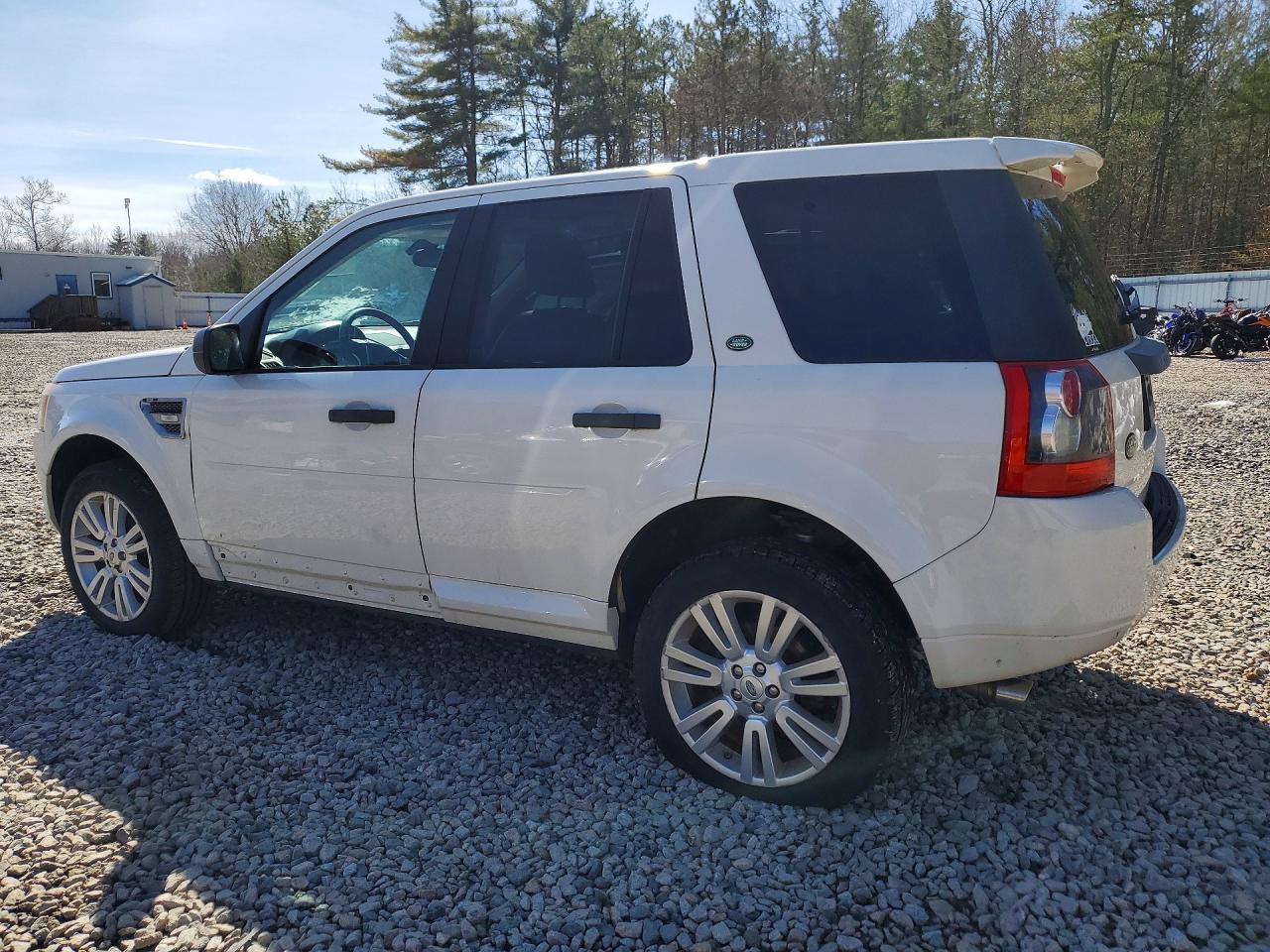 2009 Land Rover Lr2 Hse - Image 2