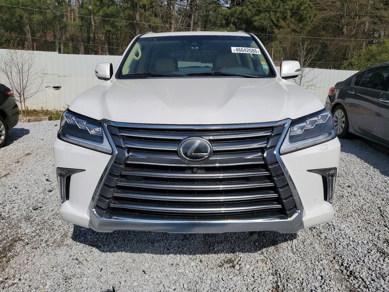 2019 Lexus Lx 570 Two-Row - Фото 5
