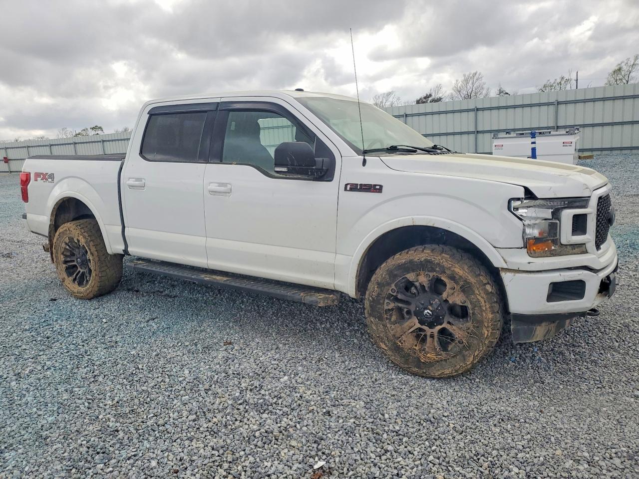 2018 Ford F150 Supercrew - Фото 4