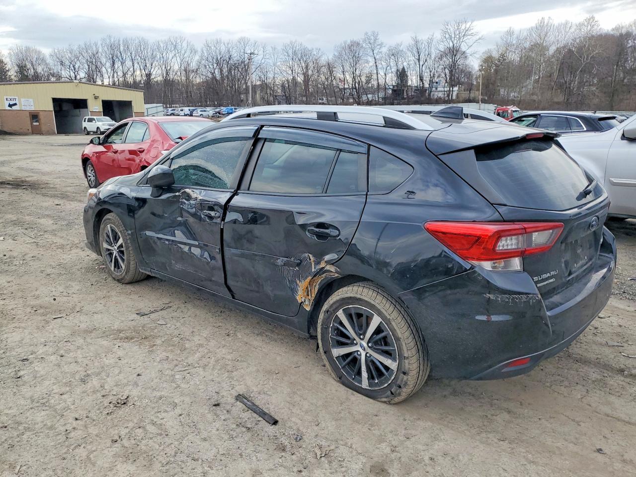 2021 Subaru Impreza Premium - Image 2