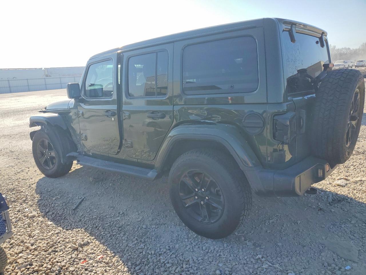 2021 Jeep Wrangler Unlimited Sahara - Фото 2