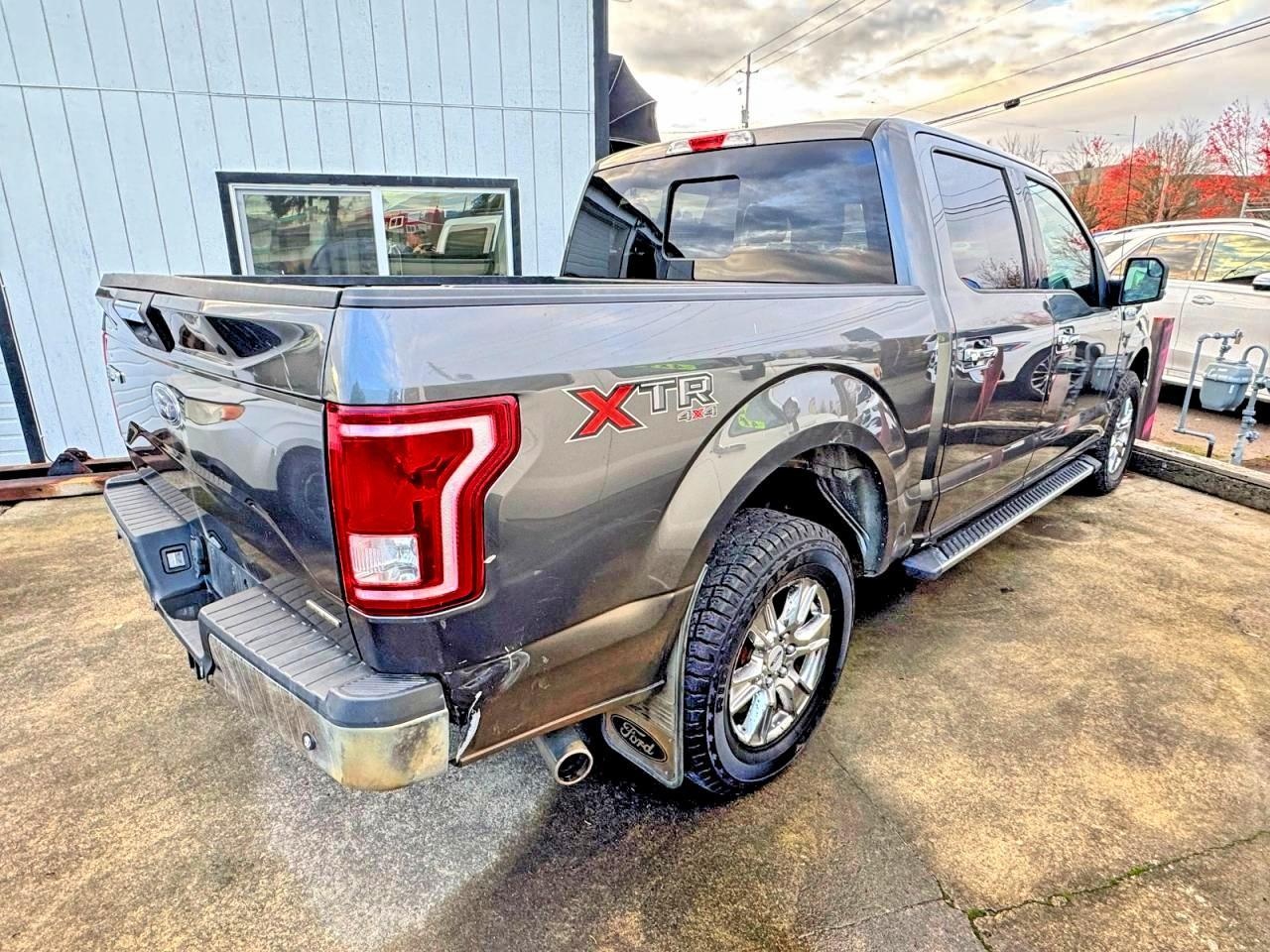 2015 Ford F150 Supercrew - Фото 4