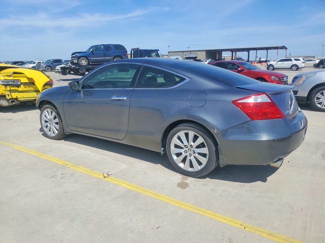 2009 Honda Accord Exl - Image 2