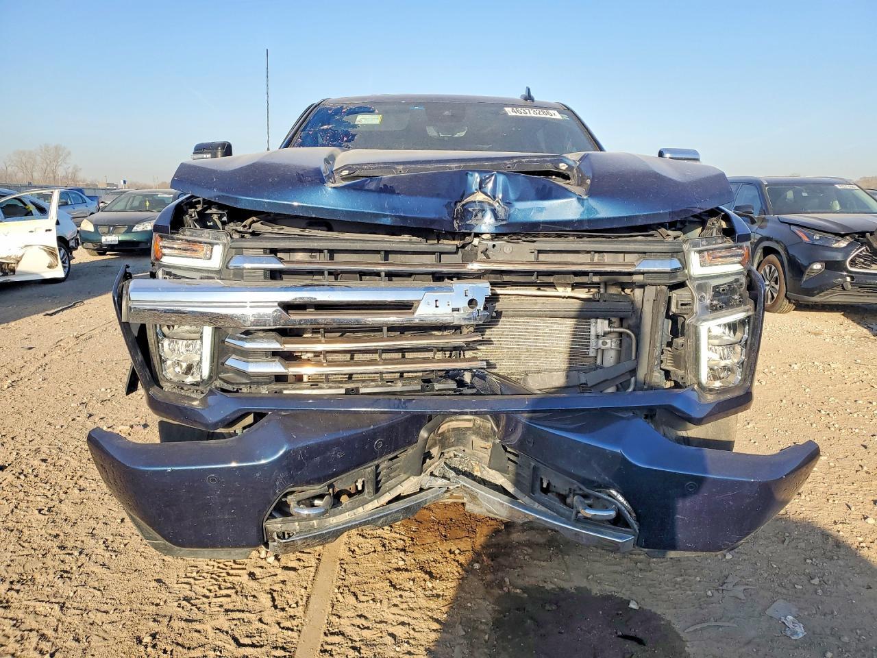 2022 Chevrolet Silverado K2500 High Country - Фото 5