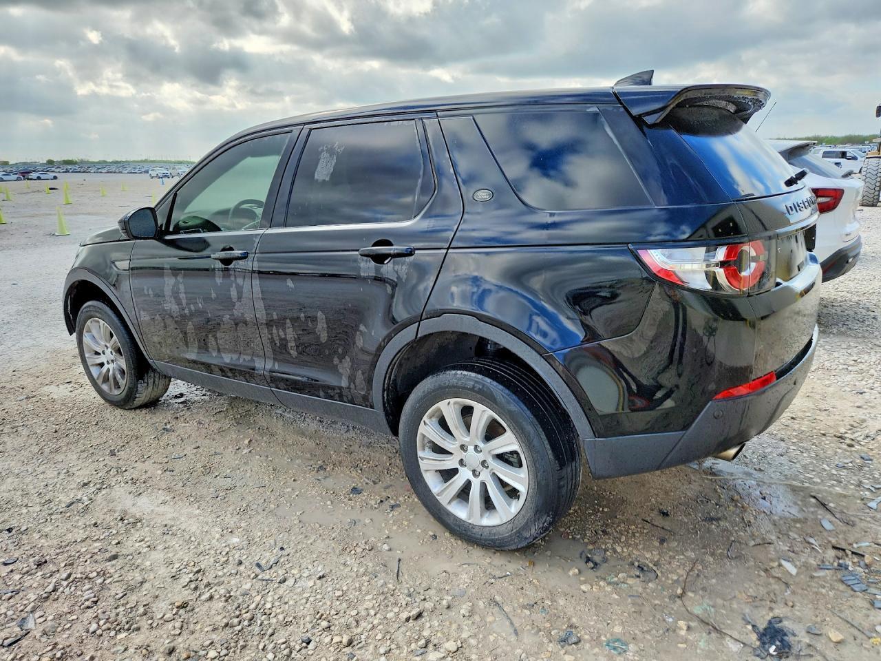 2019 Land Rover Discovery Sport Se - Image 2