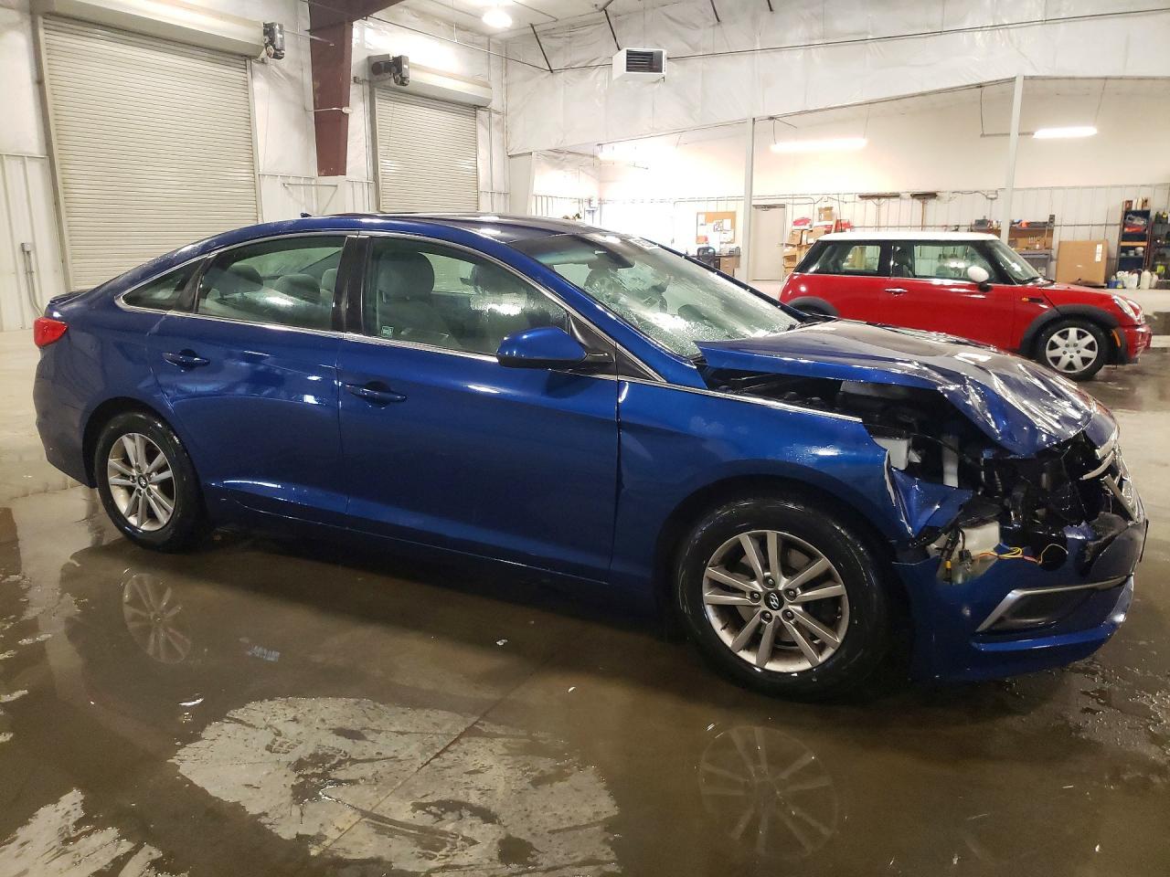 2017 Hyundai Sonata Base - Фото 4