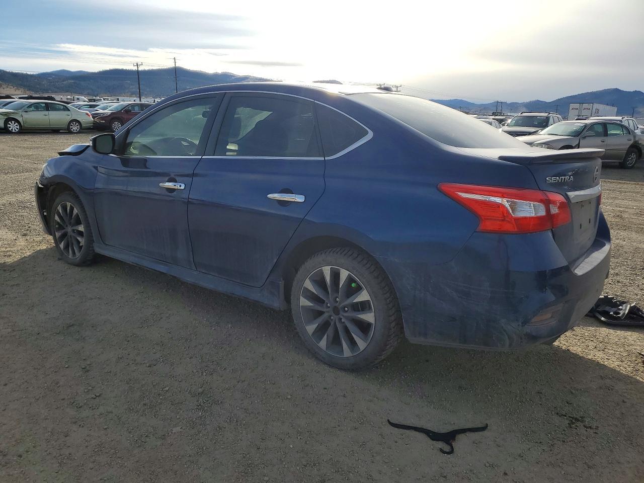 2016 Nissan Sentra Sr - Фото 2