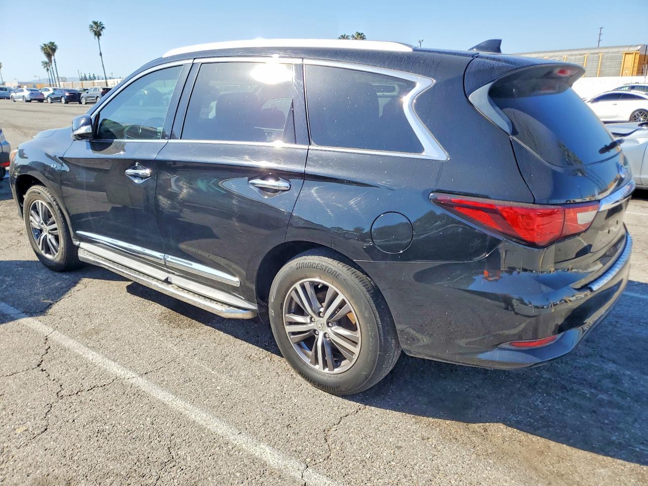 2017 Infiniti Qx60 Base - Фото 2