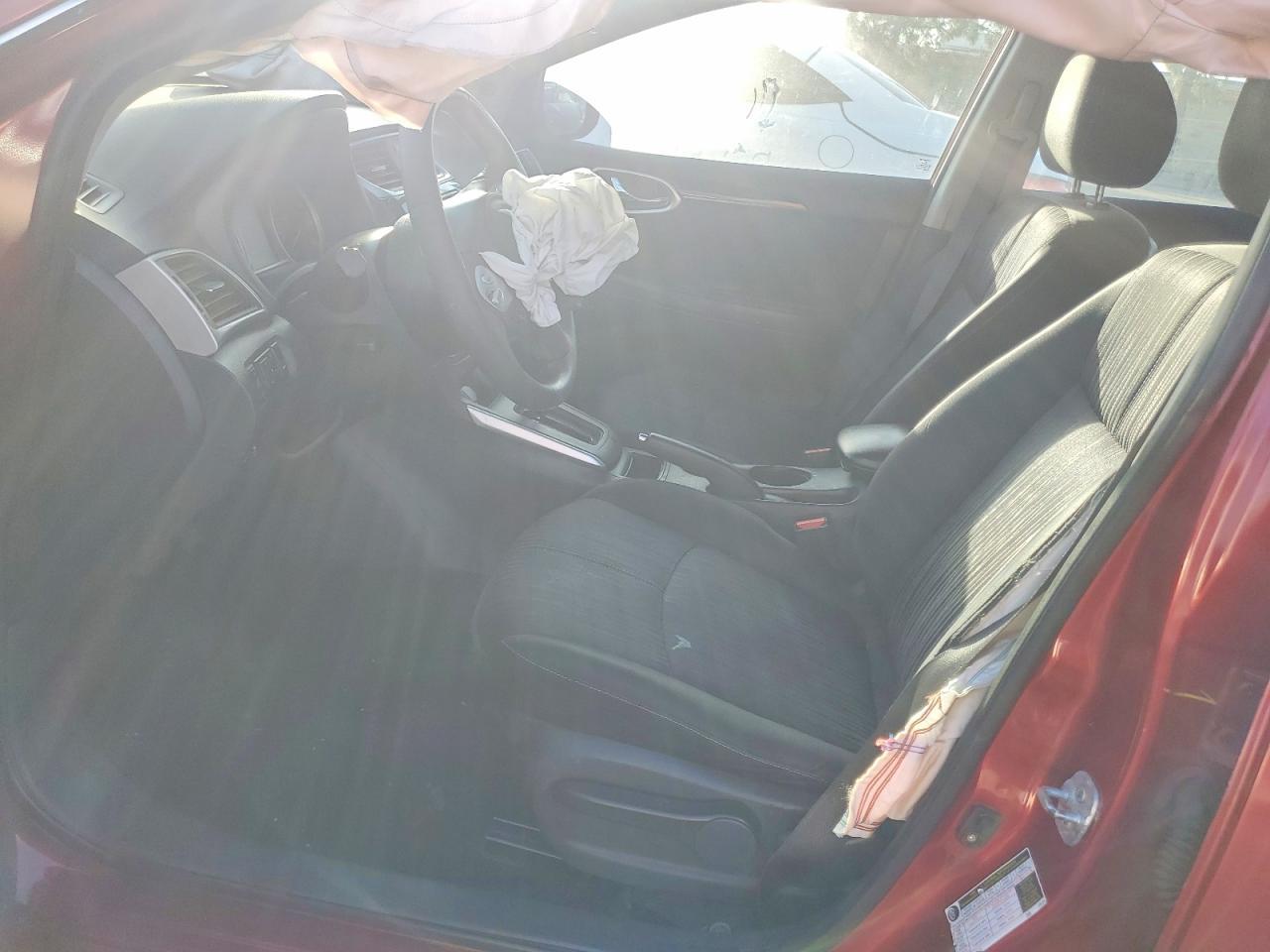 2016 Nissan Sentra S - Фото 7