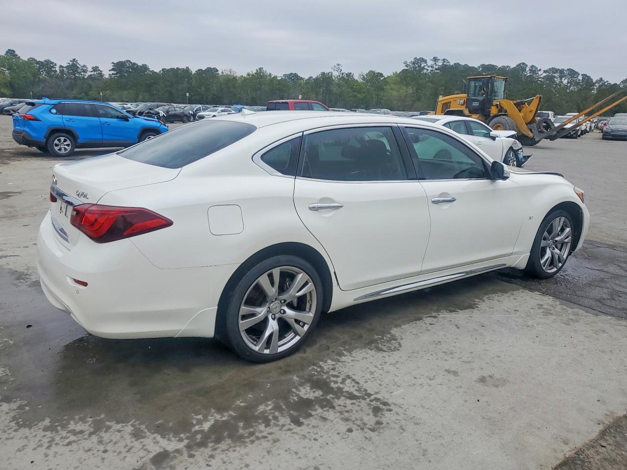 2016 Infiniti Q70L 3.7 - Фото 3