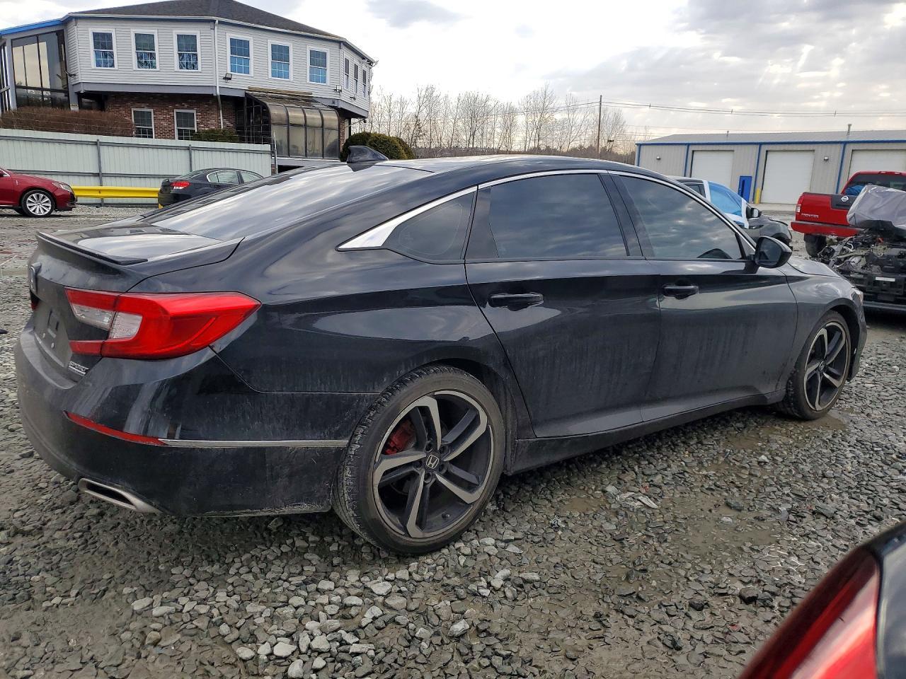 2022 Honda Accord Sport Se - Image 3
