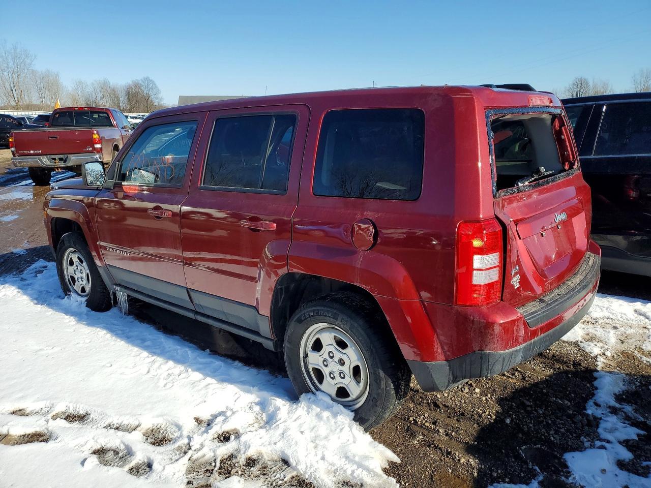 2016 Jeep Patriot Sport - Фото 2
