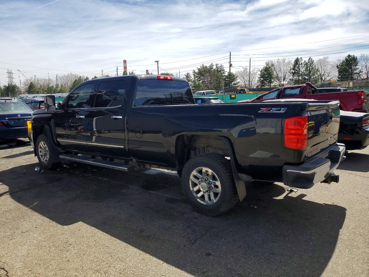2017 Chevrolet Silverado K3500 Ltz - Фото 2