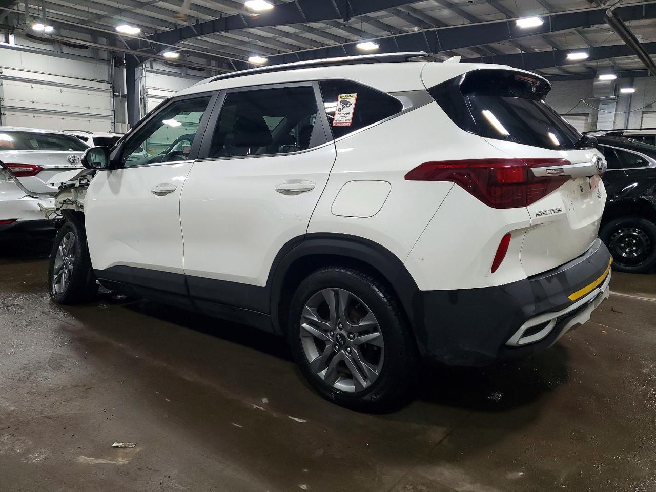 2021 Kia Seltos S - Фото 2