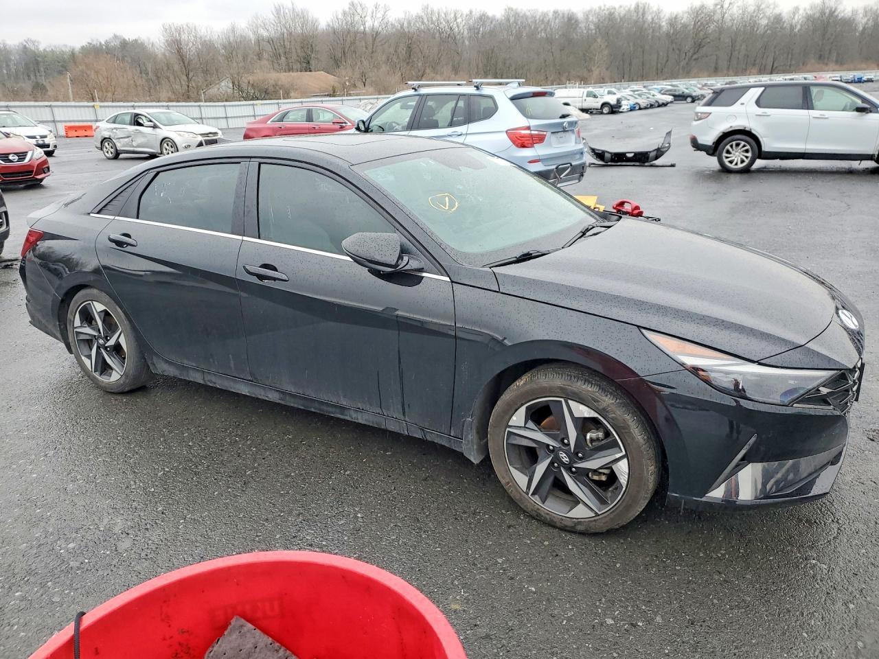 2022 Hyundai Elantra Limited - Фото 4