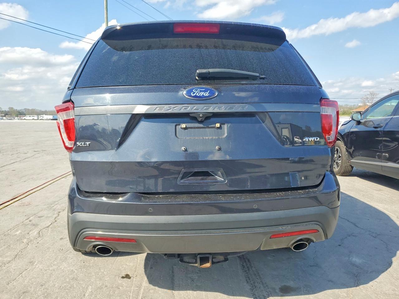2017 Ford Explorer Xlt - Фото 6