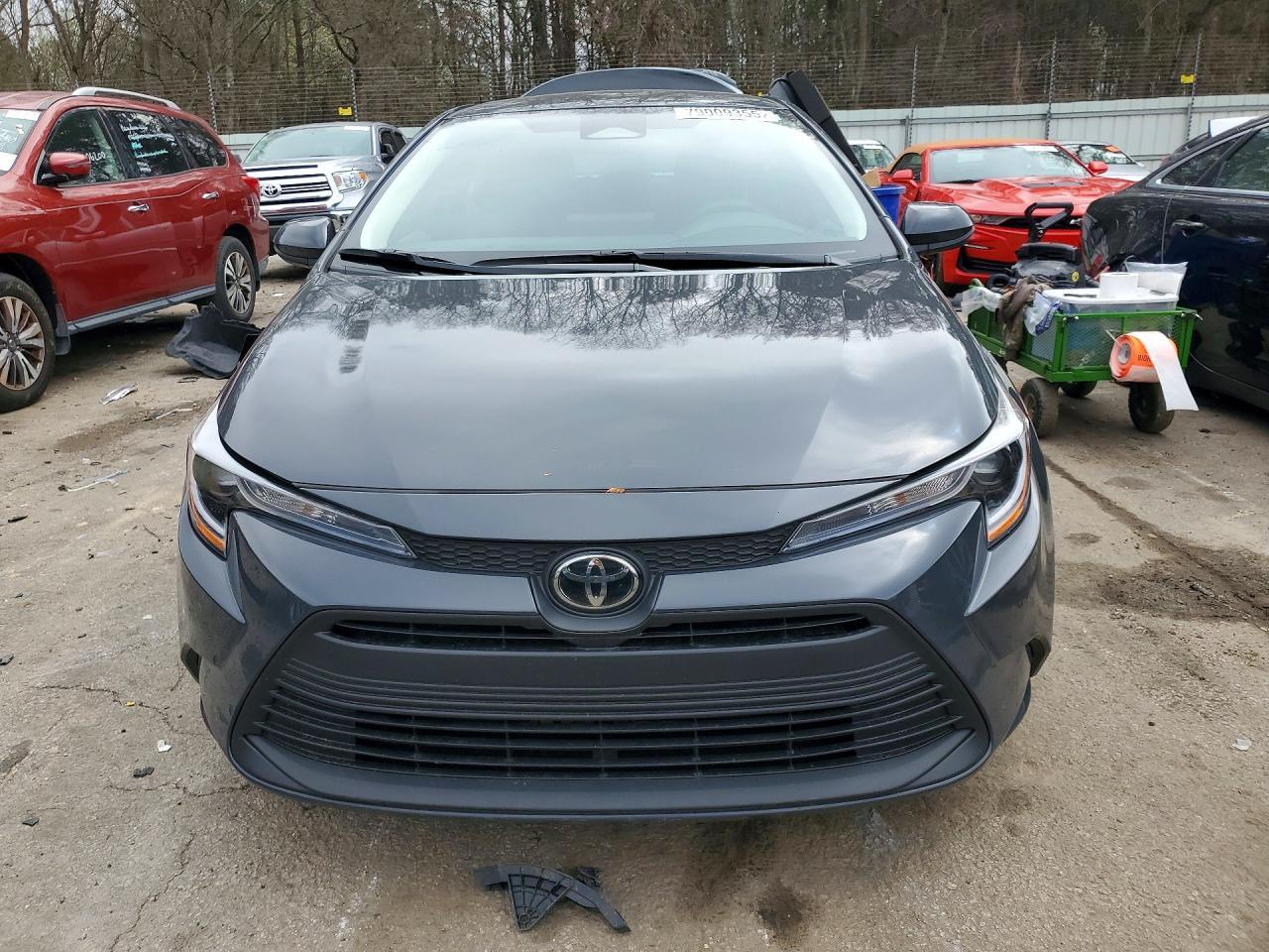 2025 Toyota Corolla Le - Image 5