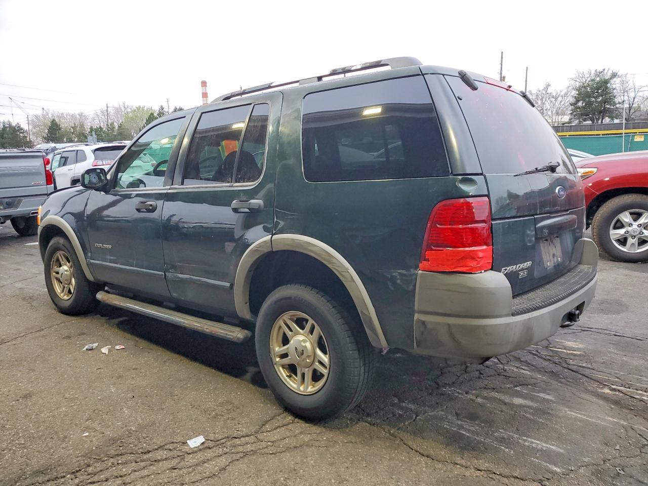 2002 Ford Explorer Xls - Фото 2