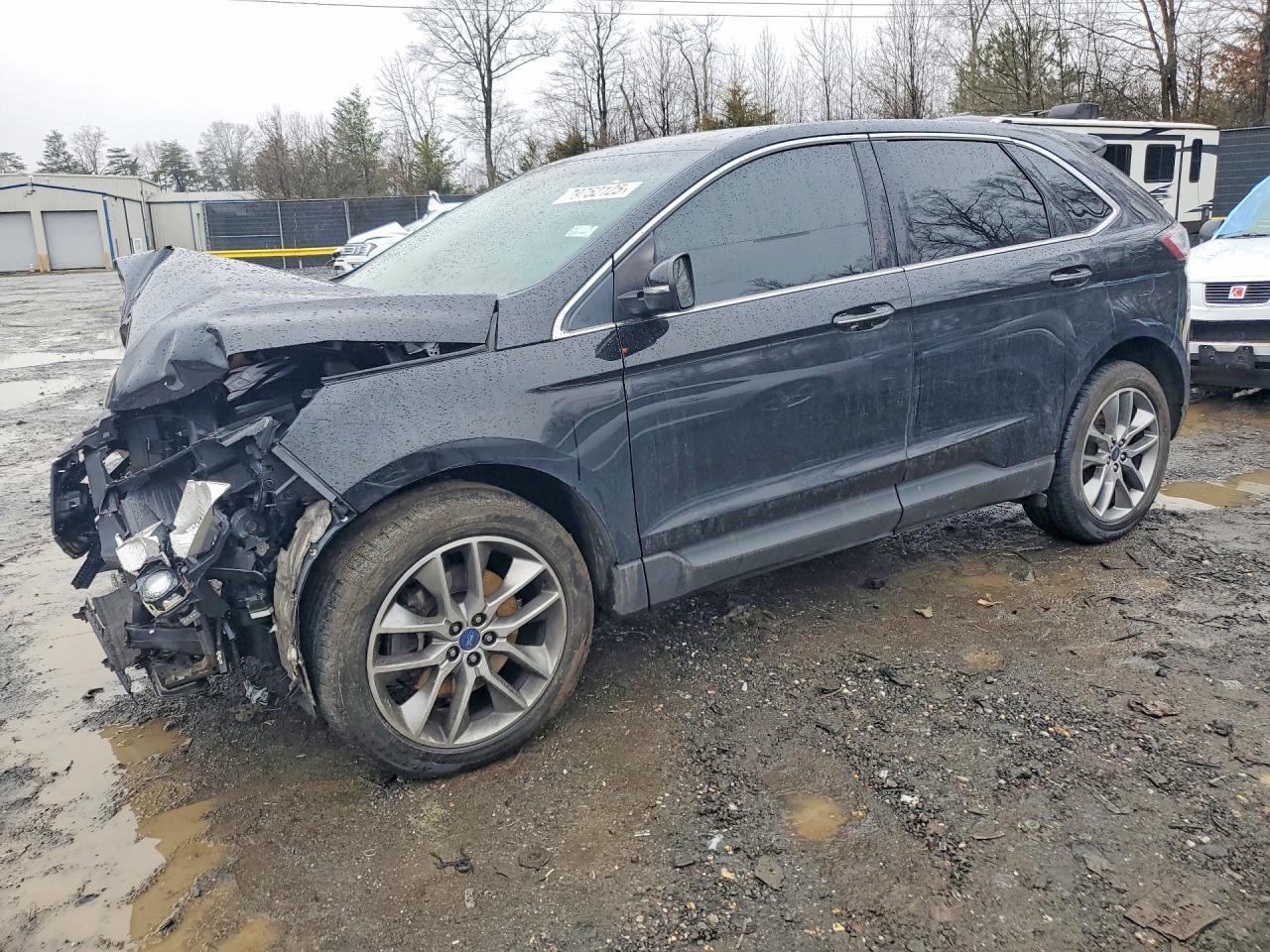 2016 Ford Edge Titanium