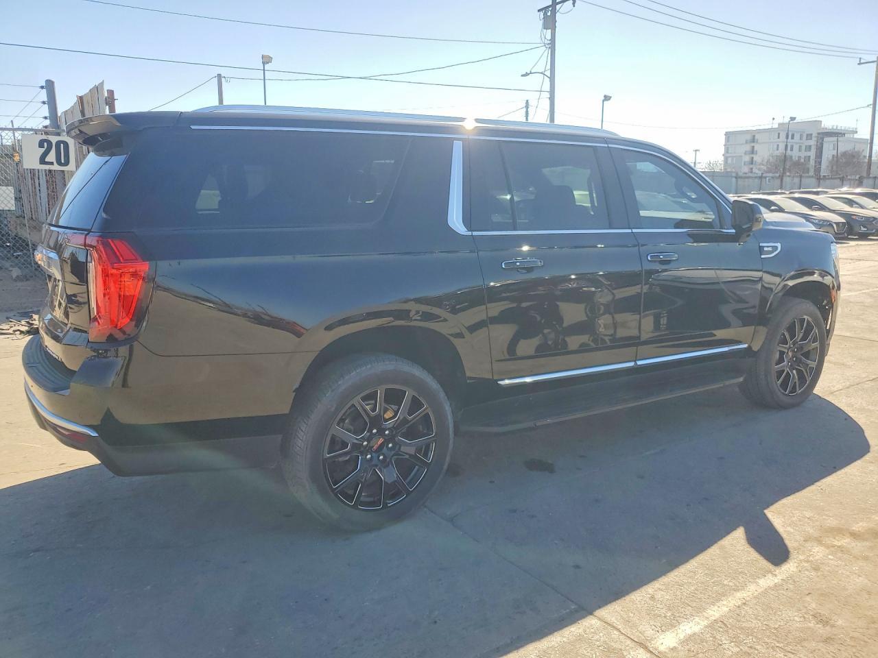 2022 GMC Yukon Xl K1500 Slt - Фото 3