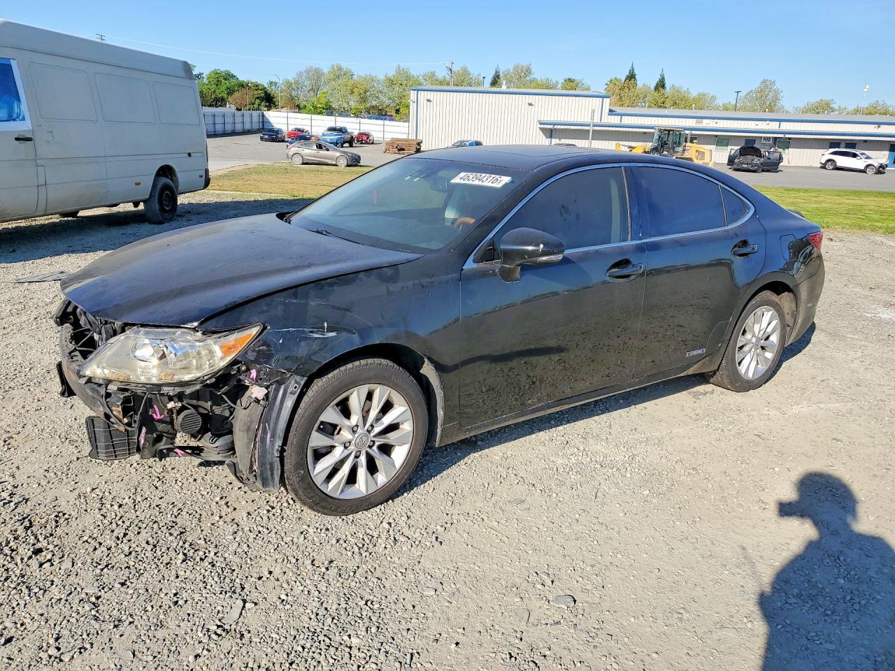 2013 Lexus Es 300H Base