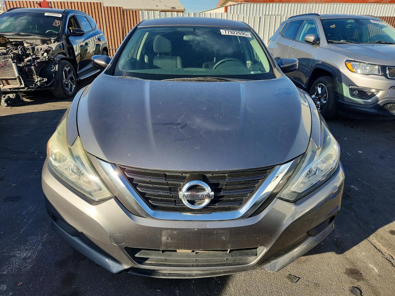 2017 Nissan Altima 2.5 - Фото 5