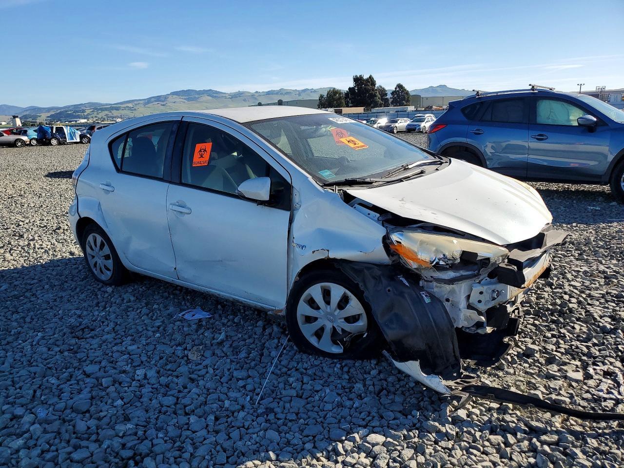 2013 Toyota Prius C Two - Image 4