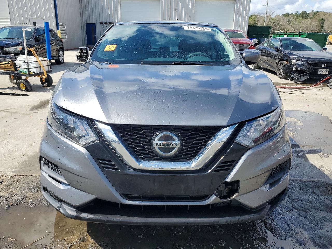 2022 Nissan Rogue Sport S - Image 5