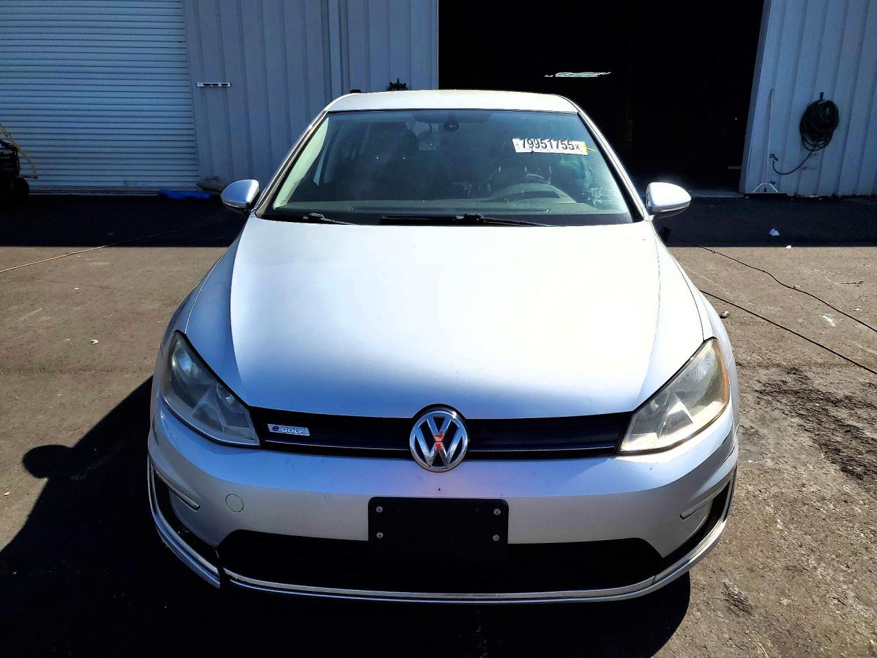 2016 Volkswagen E-Golf Se - Фото 5