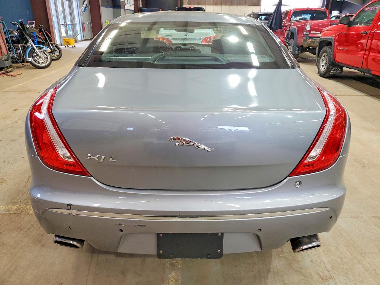 2011 Jaguar Xjl - Фото 6