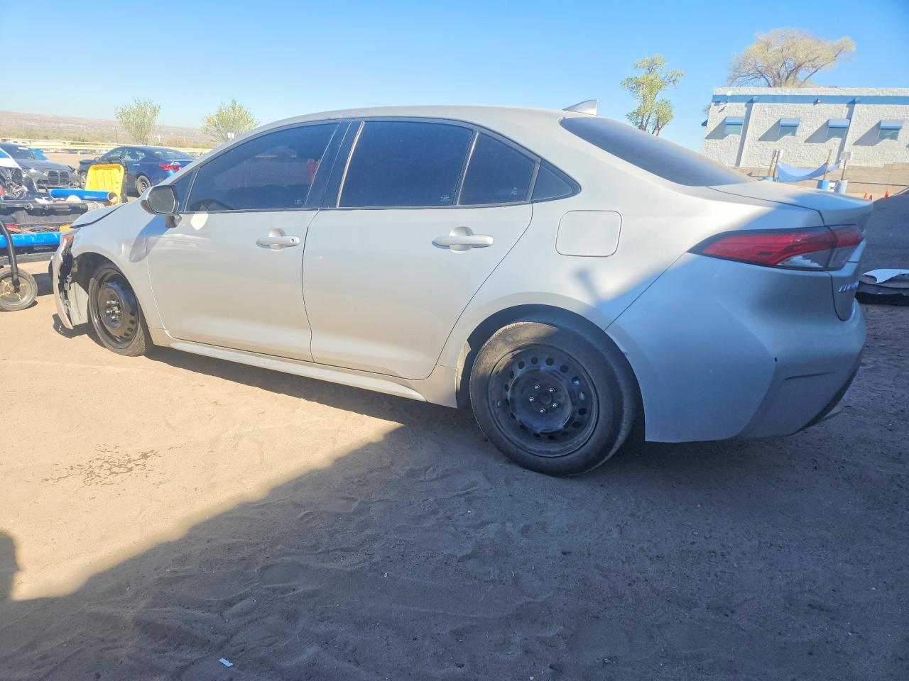 2021 Toyota Corolla Le - Фото 2