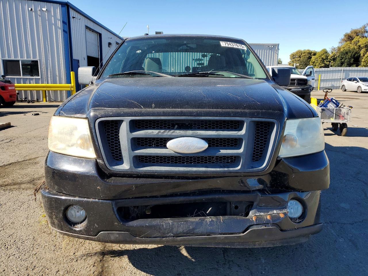 2007 Ford F150 - Image 5