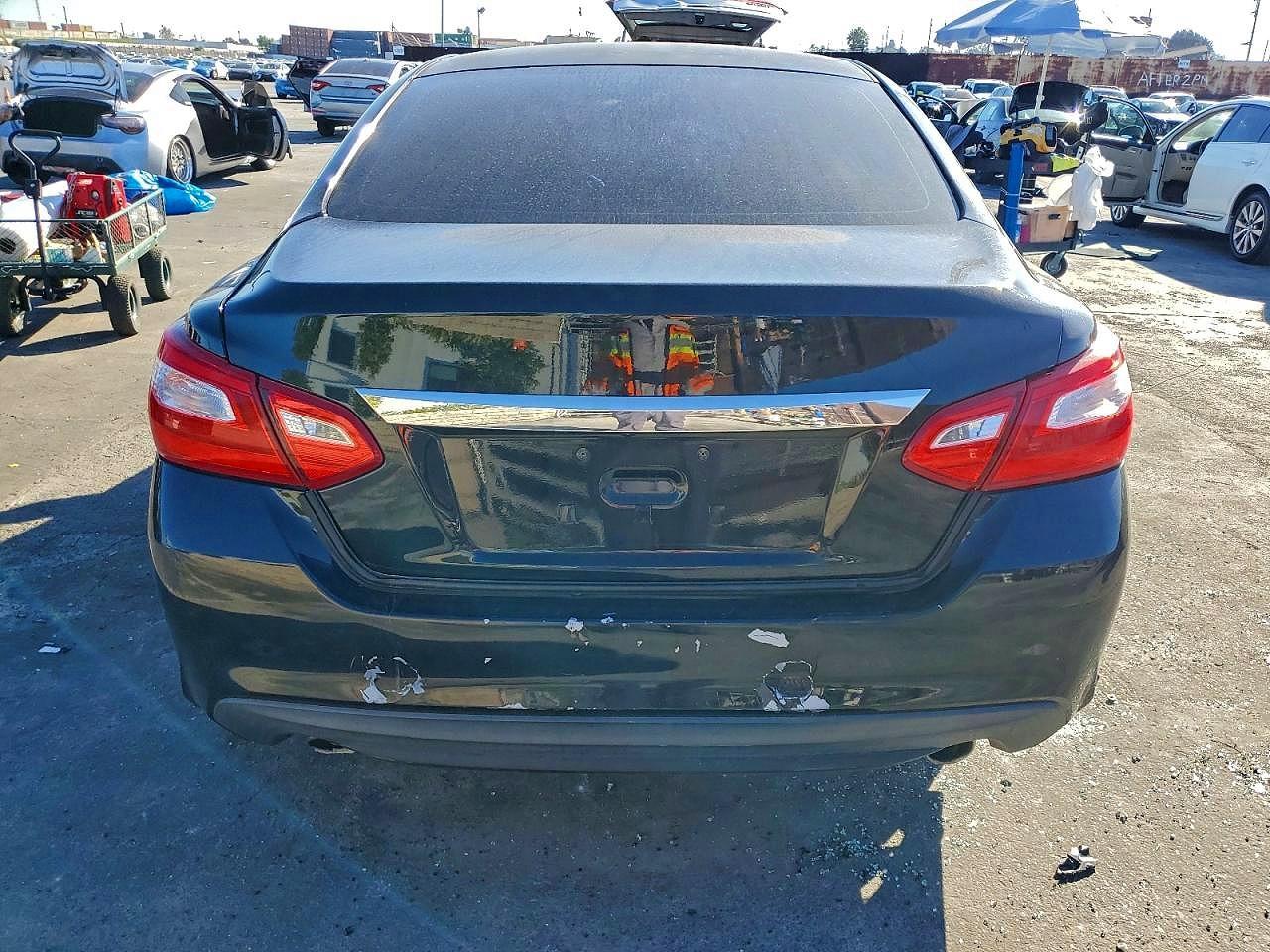 2016 Nissan Altima 2.5 S - Фото 6