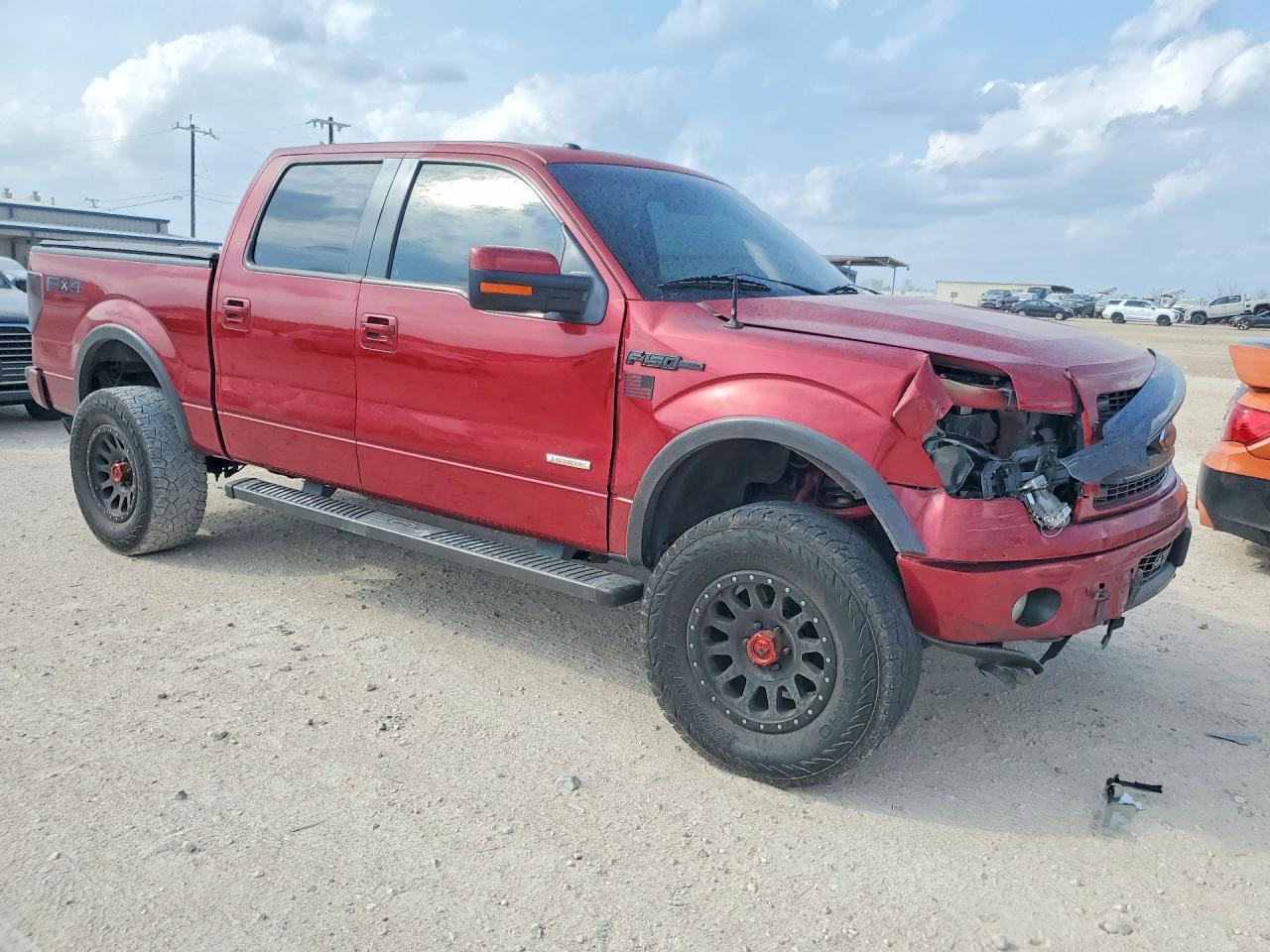 2013 Ford F150 Supercrew - Image 4