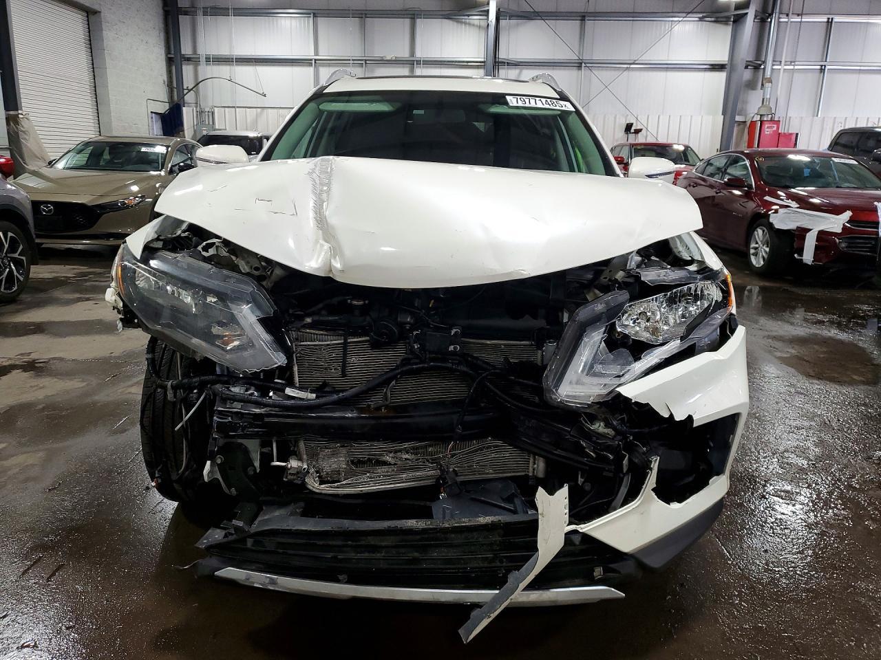 2017 Nissan Rogue Sv - Image 5