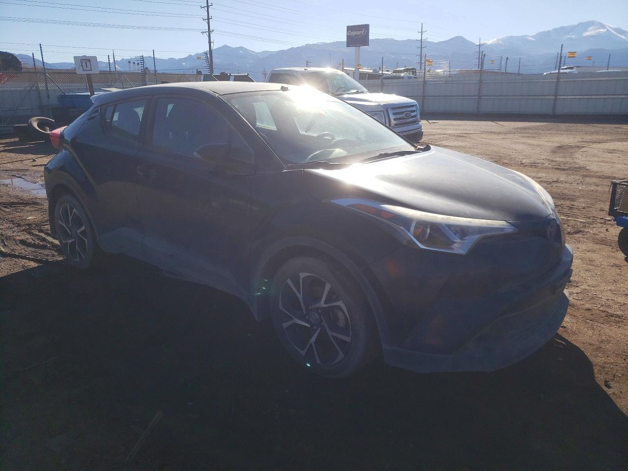 2018 Toyota C-Hr Xle - Image 4