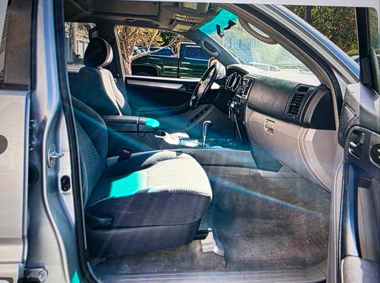 2004 Toyota 4Runner Sport Edition - Image 5