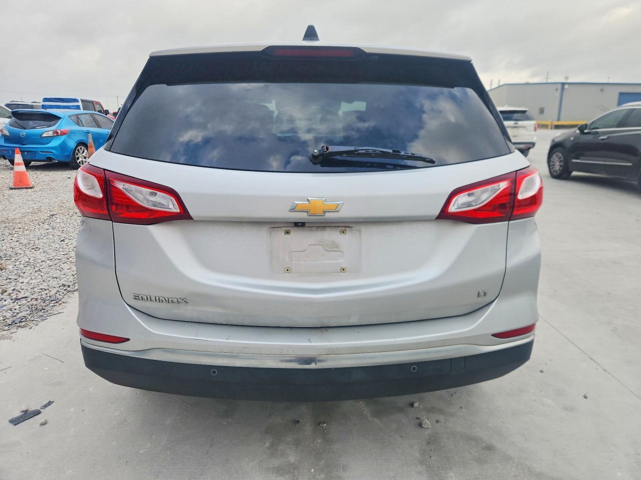 2020 Chevrolet Equinox Lt - Image 6