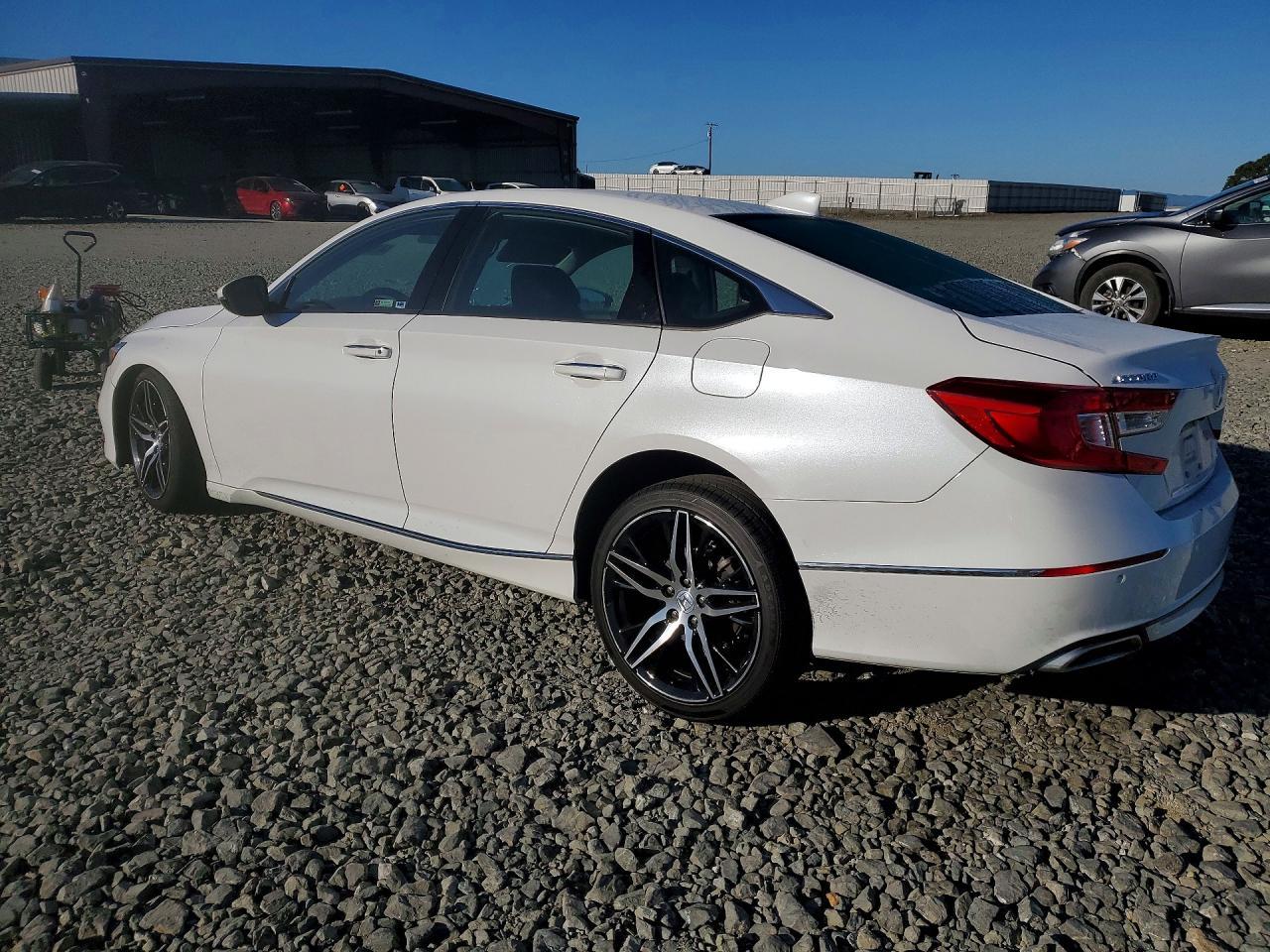 2022 Honda Accord Touring - Image 2