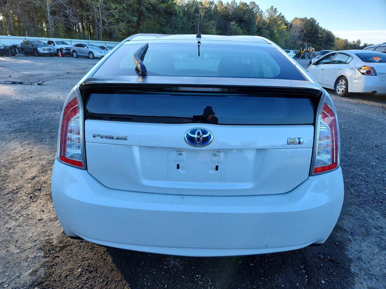 2014 Toyota Prius Two - Image 6