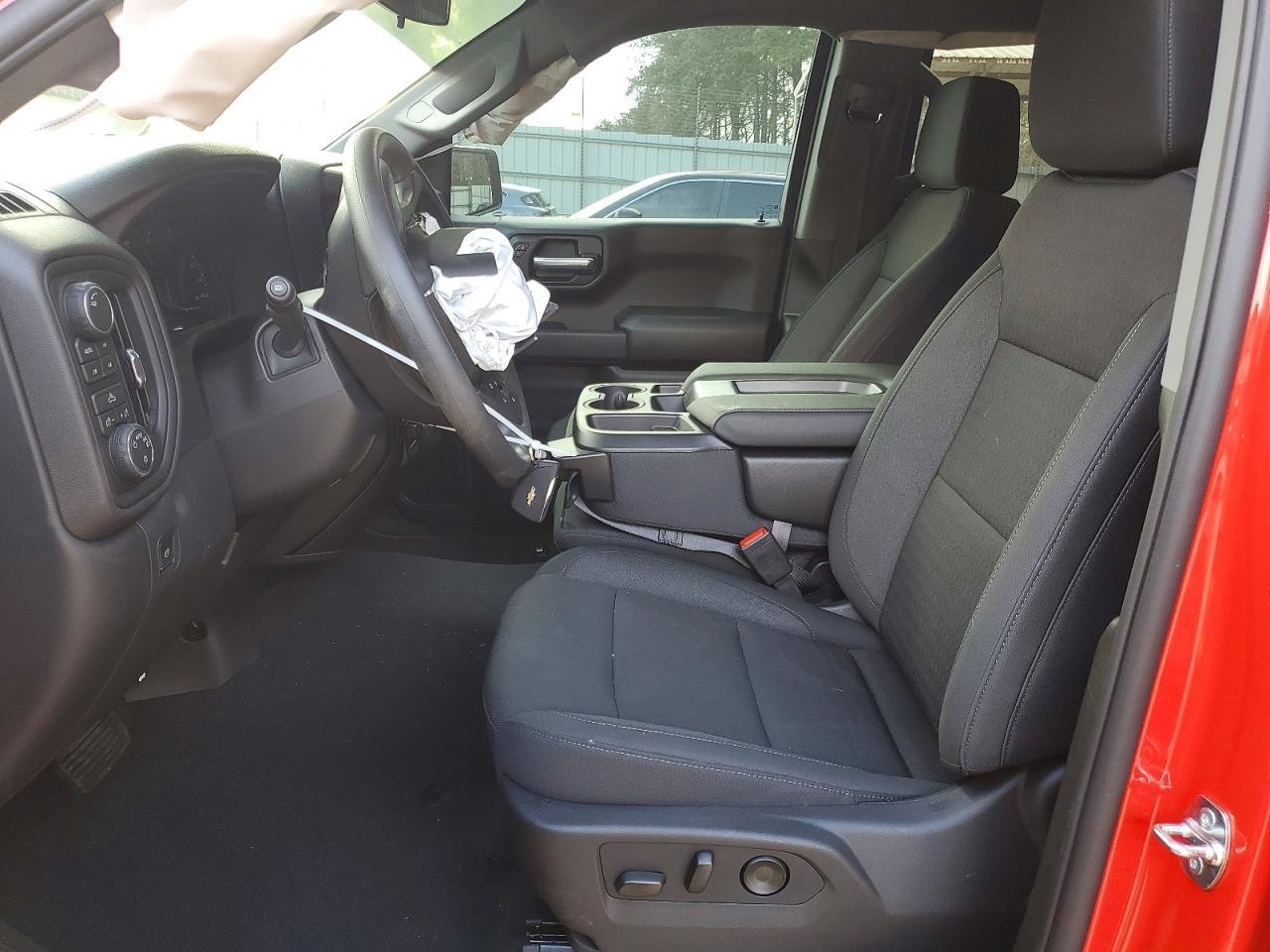 2026 Chevrolet Silverado K1500 Trail Boss Custom - Image 7