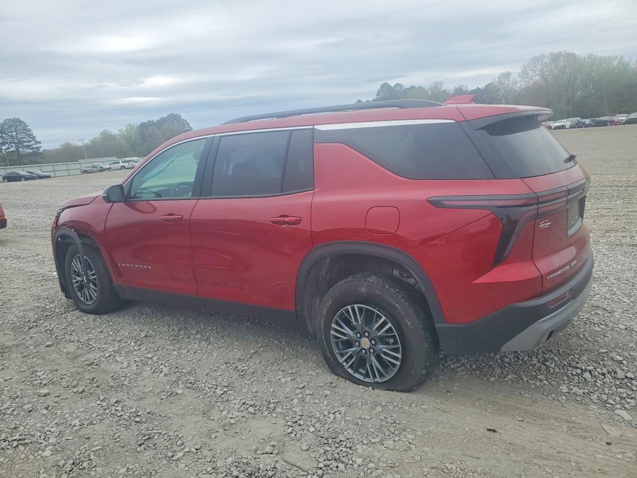 2026 Chevrolet Traverse Lt - Image 2