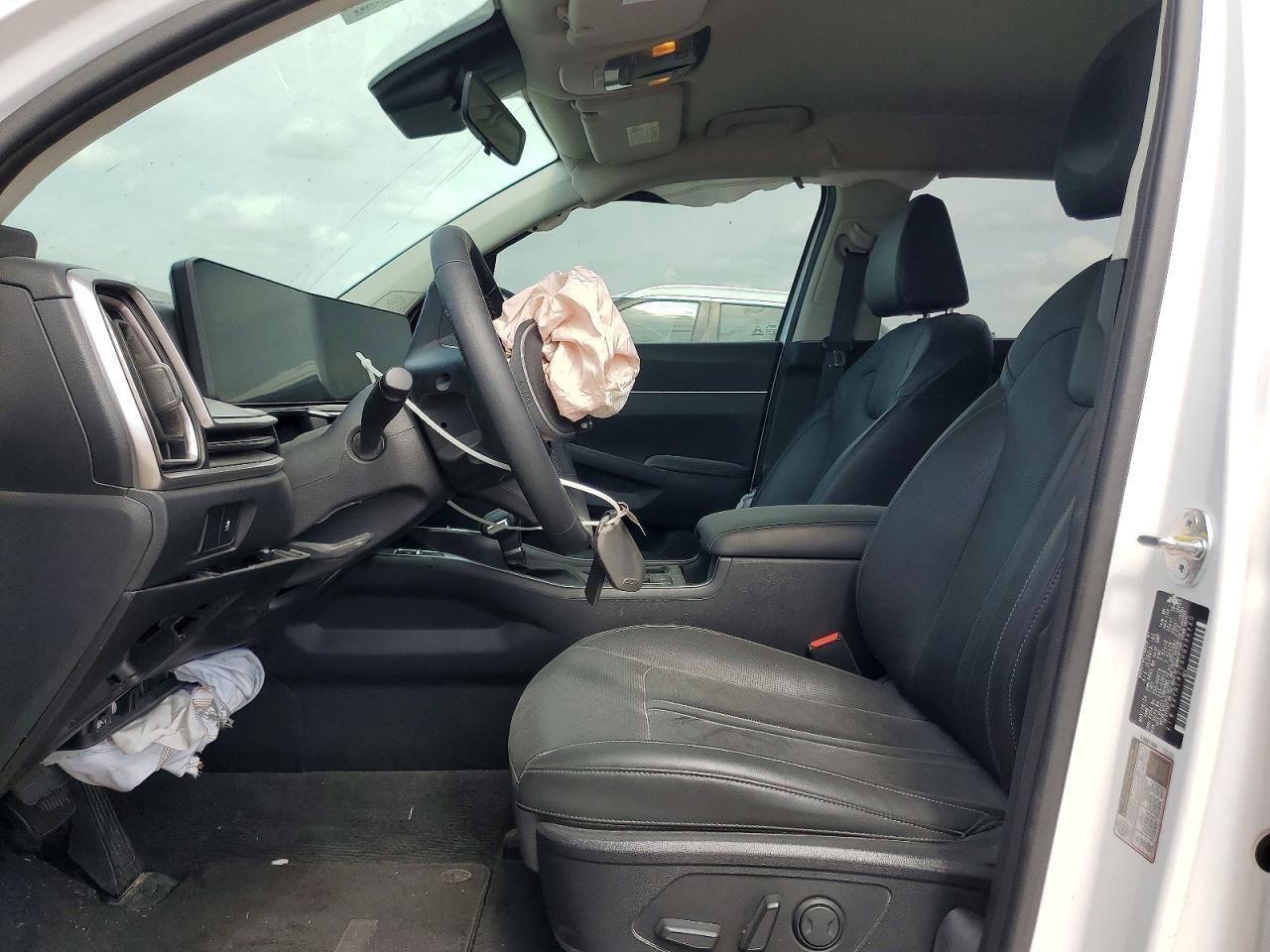2024 Kia Sorento S - Фото 7