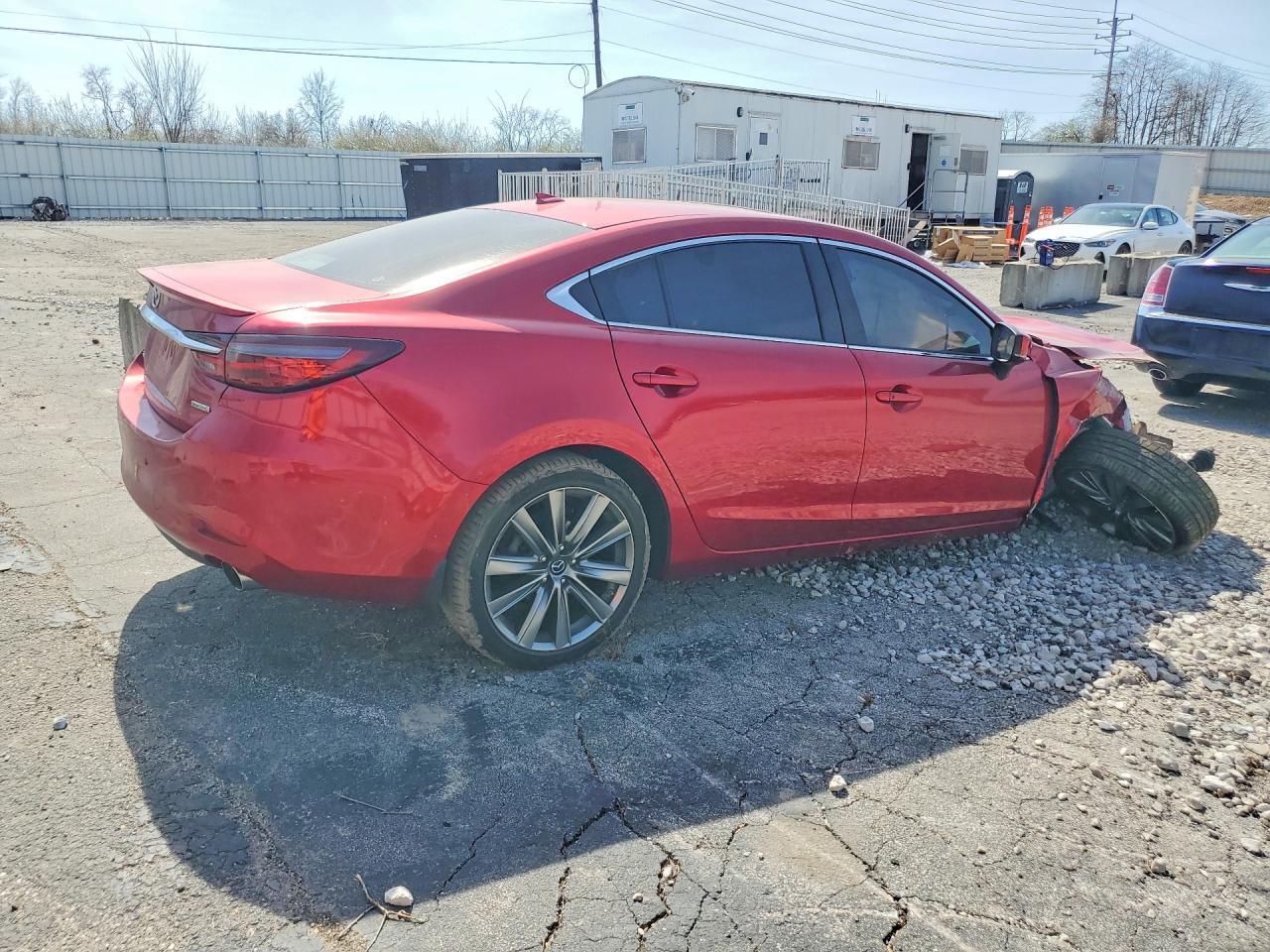 2019 Mazda 6 Signature - Фото 3