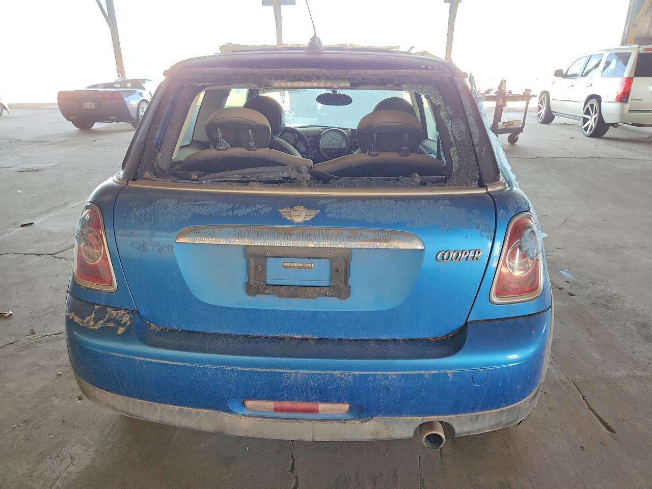 2011 Mini Cooper - Фото 6