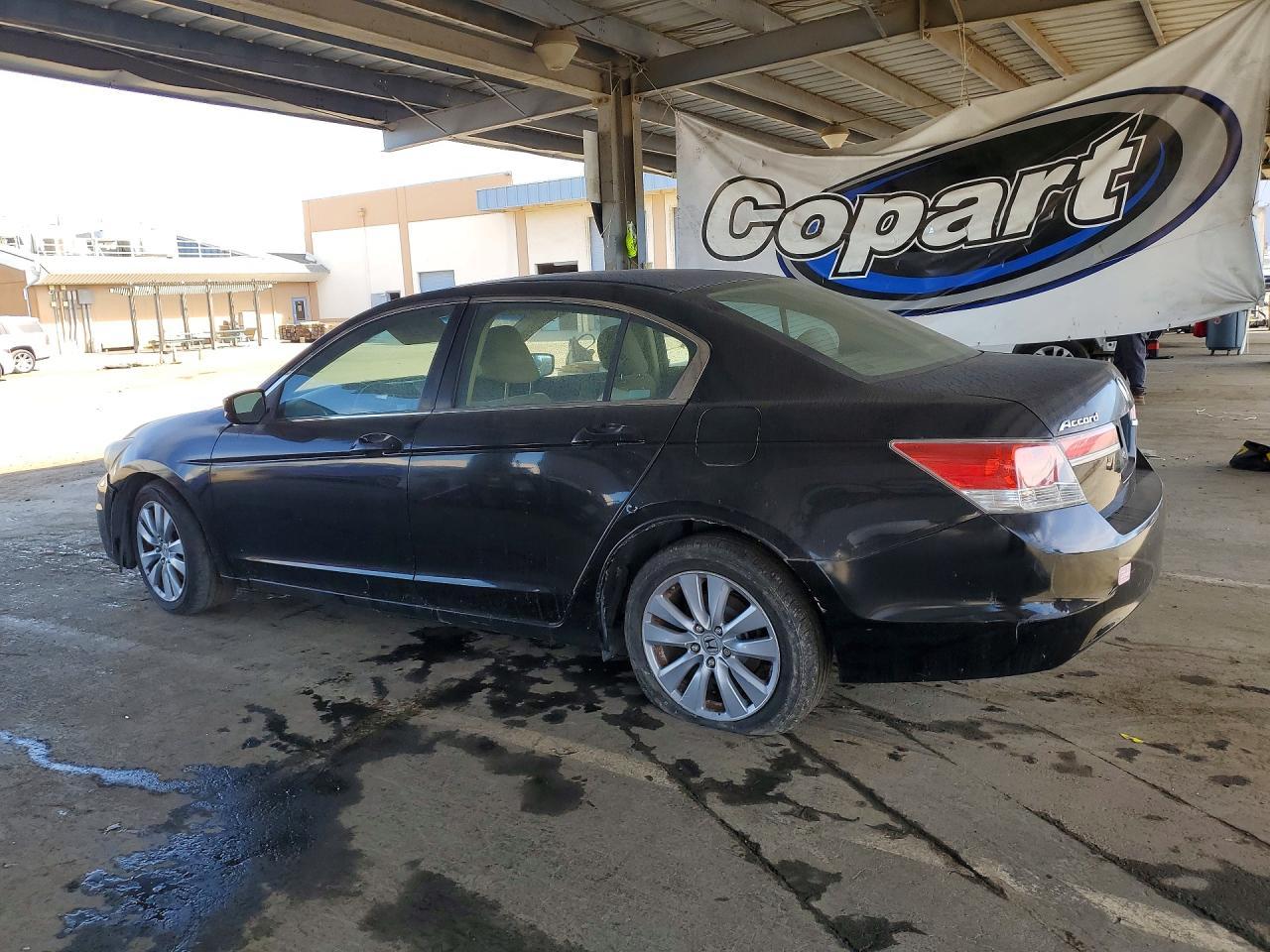 2011 Honda Accord Ex - Фото 2