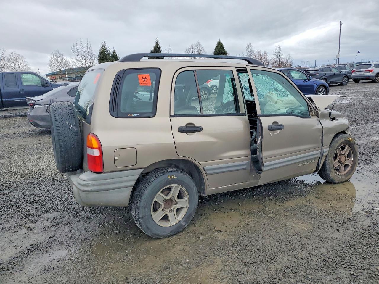 2003 Chevrolet Tracker - Фото 3