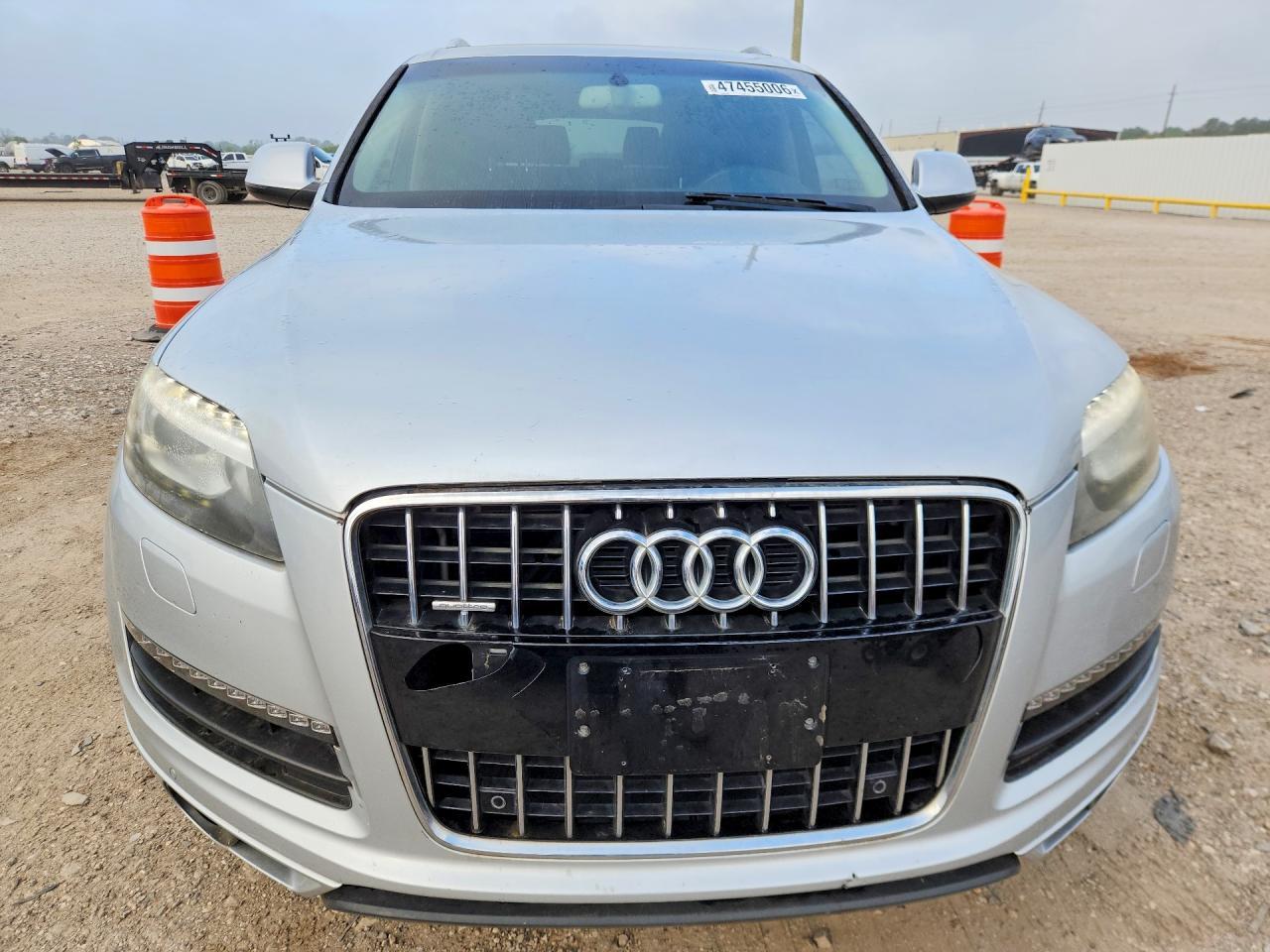 2013 Audi Q7 Premium Plus - Image 5