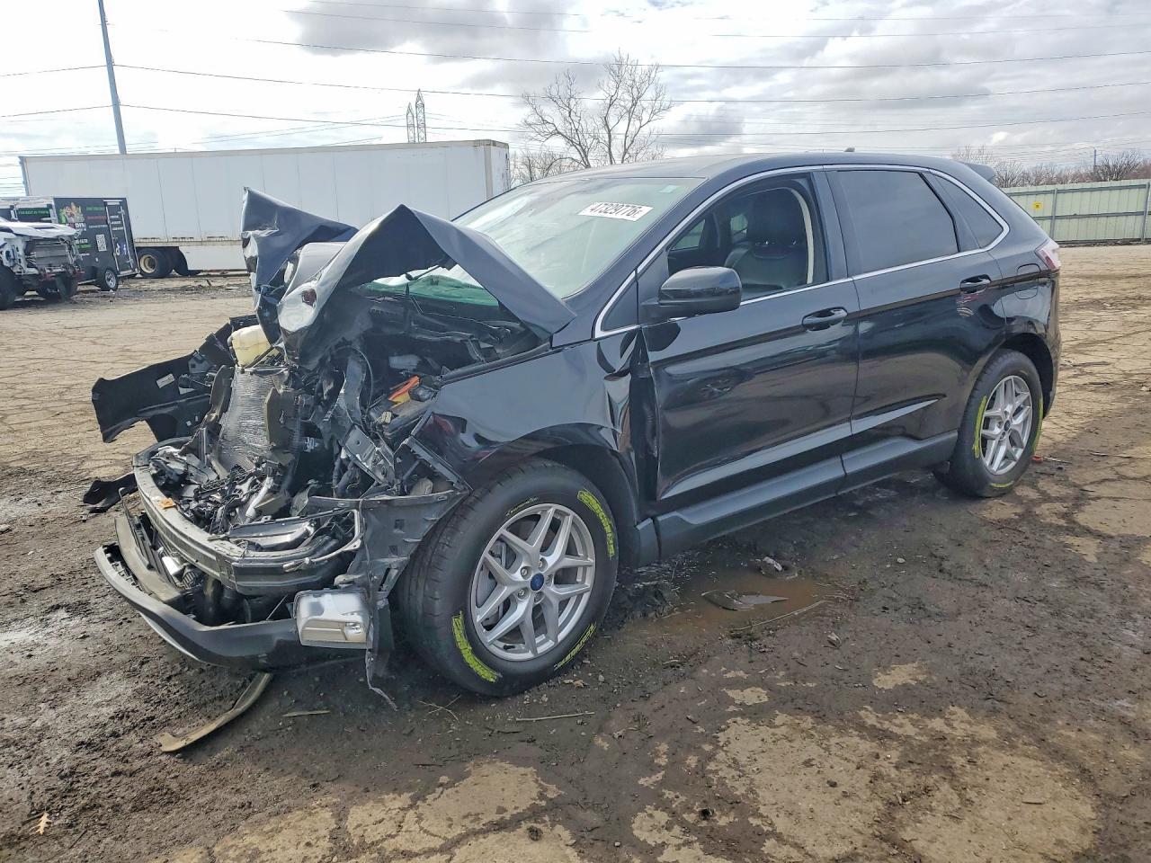 2022 Ford Edge Sel